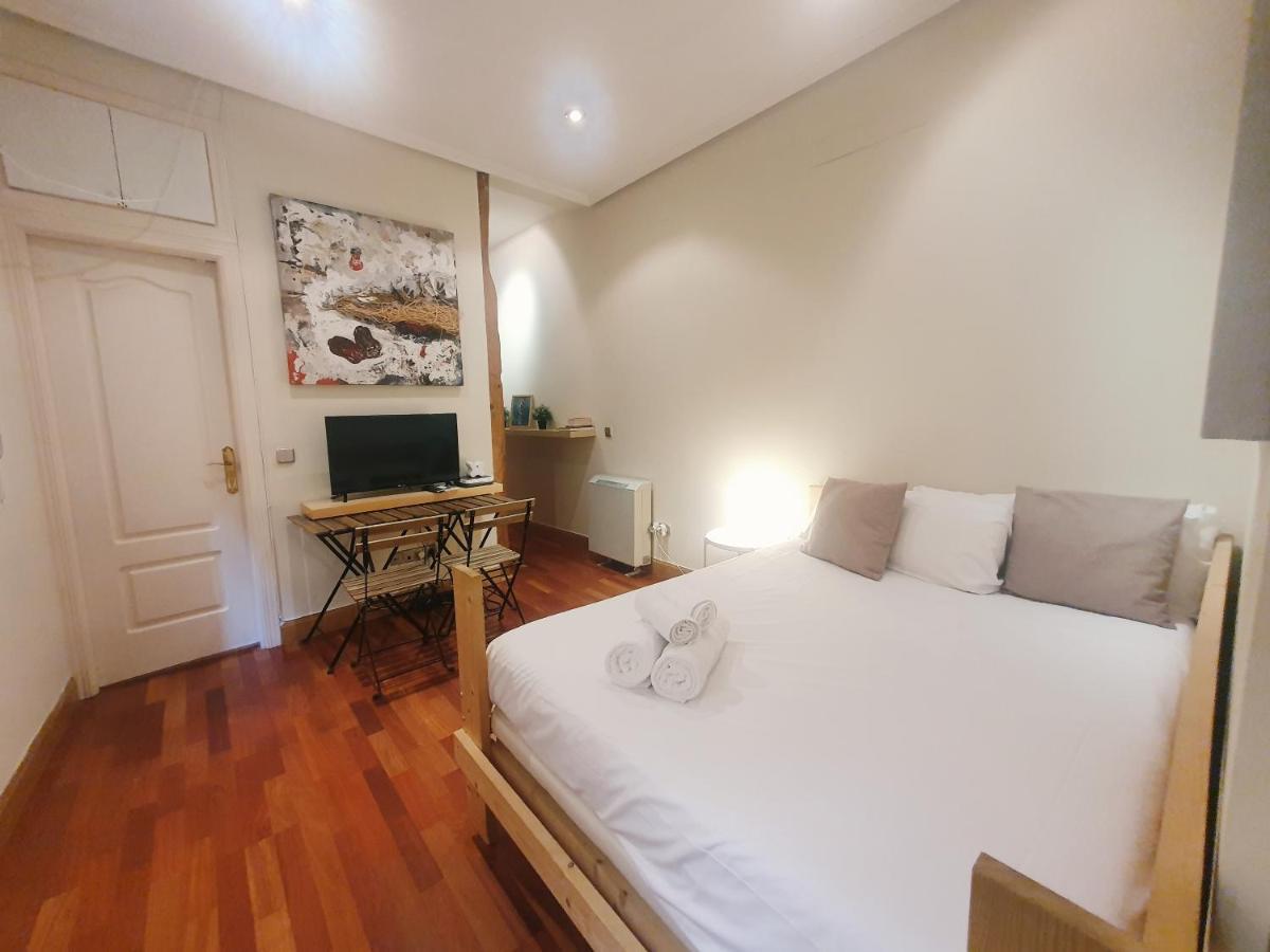 Enjoy A Cosy Studio In Malasana Bar Madrid Exterior photo