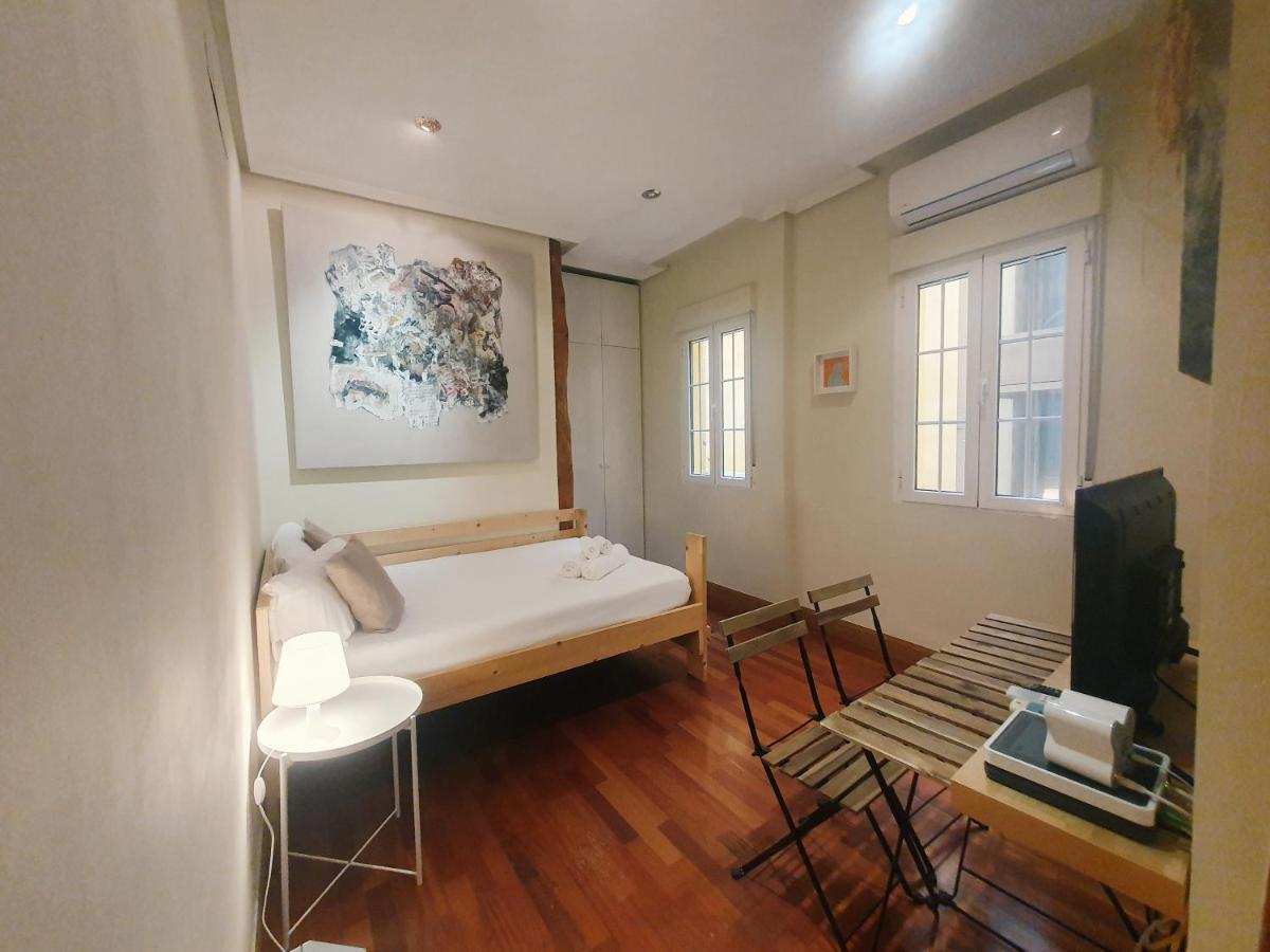 Enjoy A Cosy Studio In Malasana Bar Madrid Exterior photo